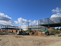 承德亞歐果仁有限公司在建杏核破碎、杏仁脫苦車間項(xiàng)目初見規(guī)模